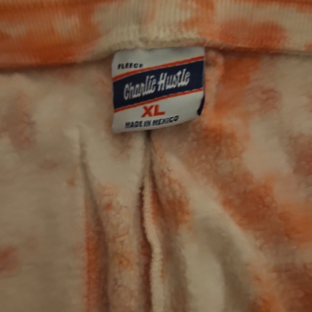 Light Red and White Tie-Dye Swestpants - Picture 3 of 4